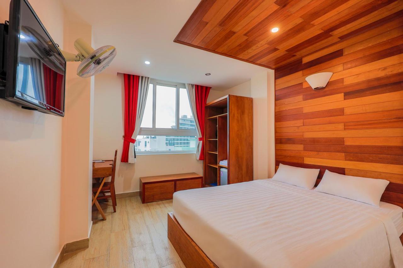 Light House Phu Quoc Hotel Exterior photo