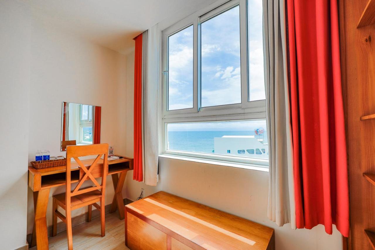 Light House Phu Quoc Hotel Exterior photo